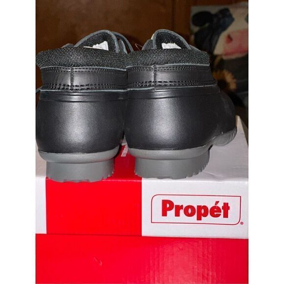 BLACK FRIDAY $29 Propet Womens size 6 Ione Waterproof Shoes - Picture 2 of 6